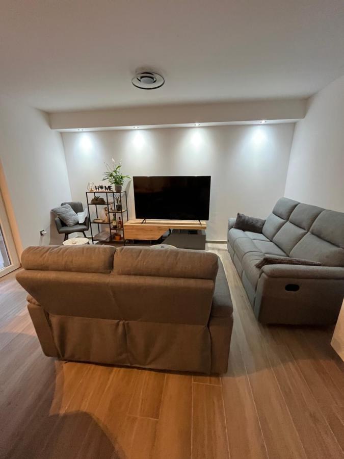 זאדאר Apartman Oliva מראה חיצוני תמונה