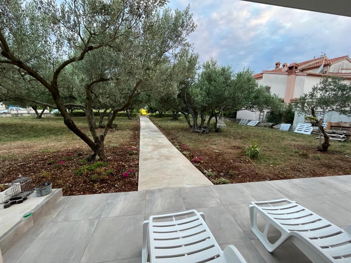 זאדאר Apartman Oliva מראה חיצוני תמונה