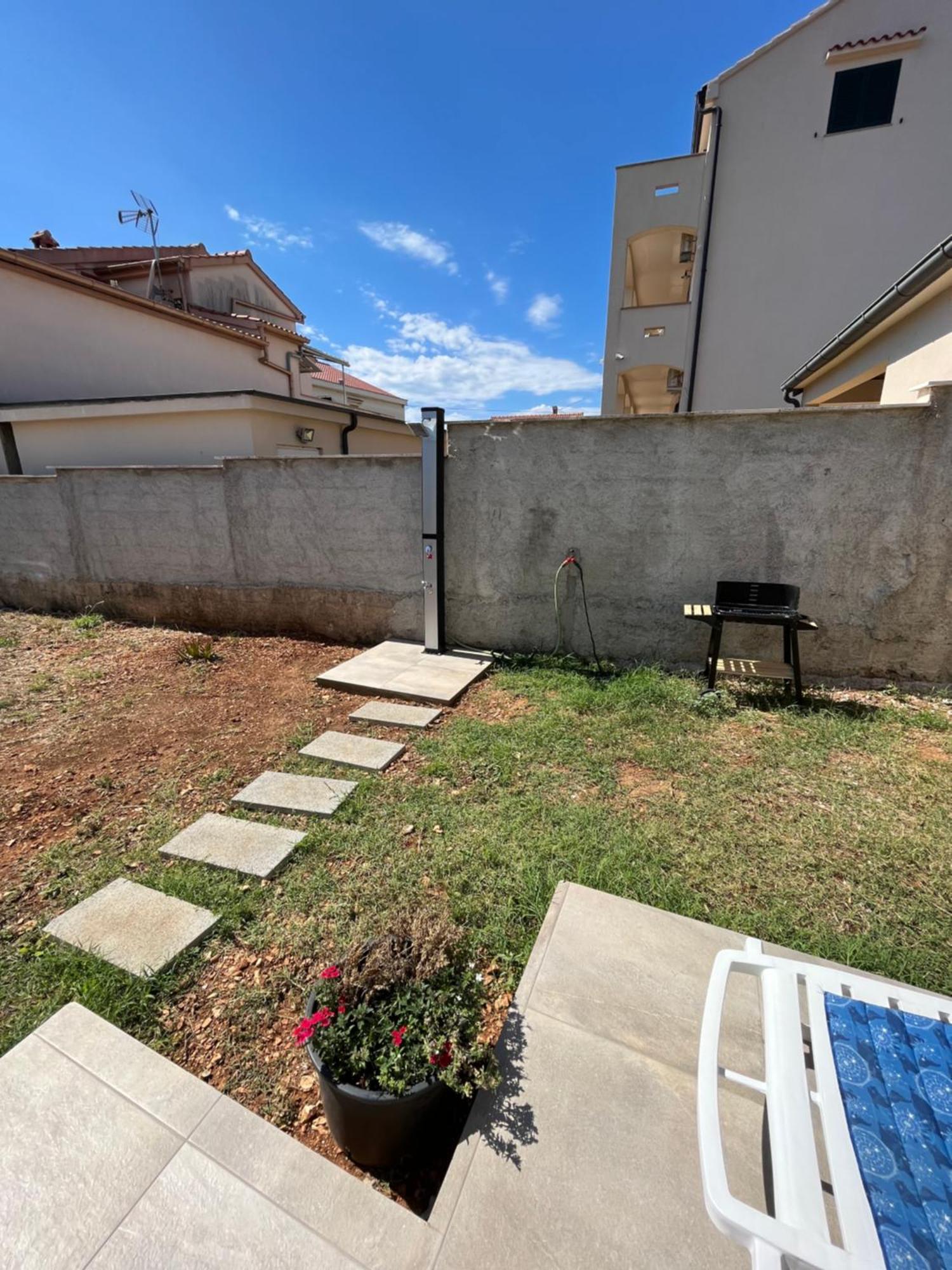 זאדאר Apartman Oliva מראה חיצוני תמונה