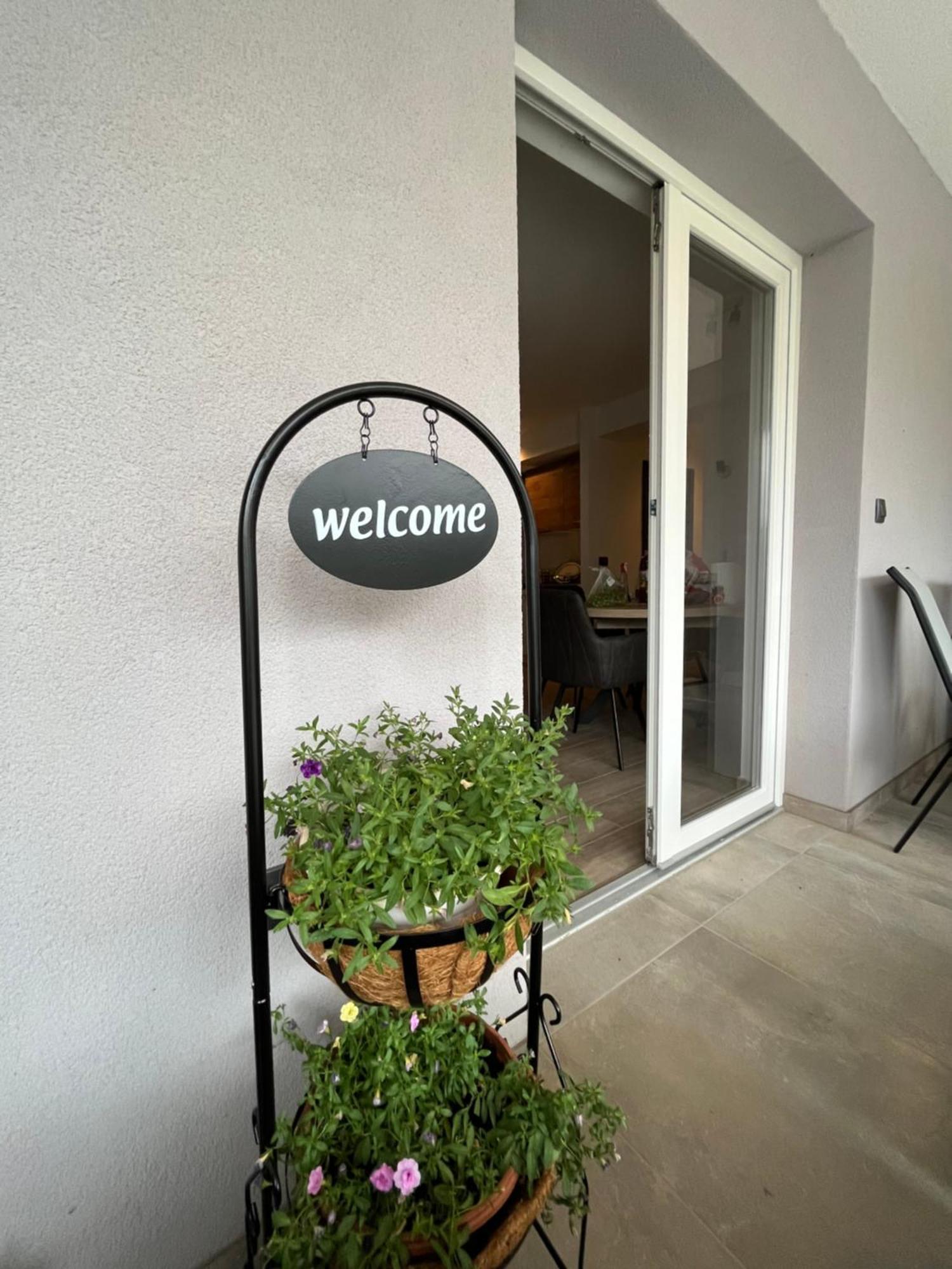 זאדאר Apartman Oliva מראה חיצוני תמונה